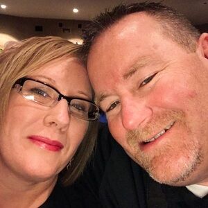 Meet your Posher, Lorie